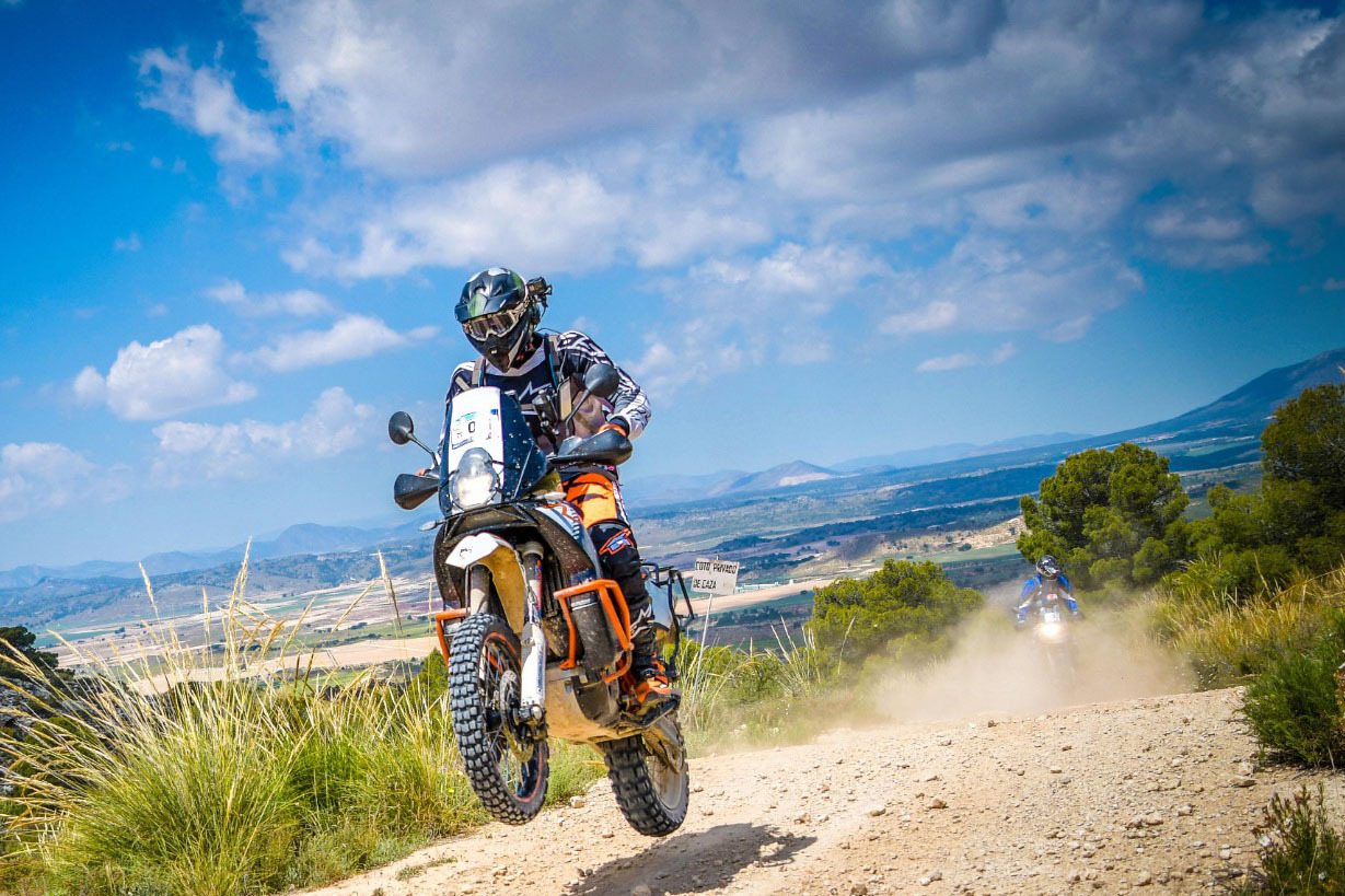 TwinTrail Behind the Scenes: ¿Quien es Jaime Lozano? TwinTrail Behind the Scenes: ¿Quien es Jaime Lozano?